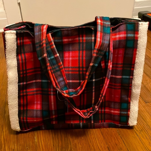 Victoria Secret Bag - Picture 4 of 7